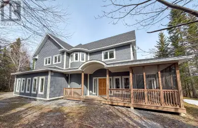 Located in the beautiful Humber Valley Resort, 5 Pine Loop is a spacious and well-appointed 4-bedroo...