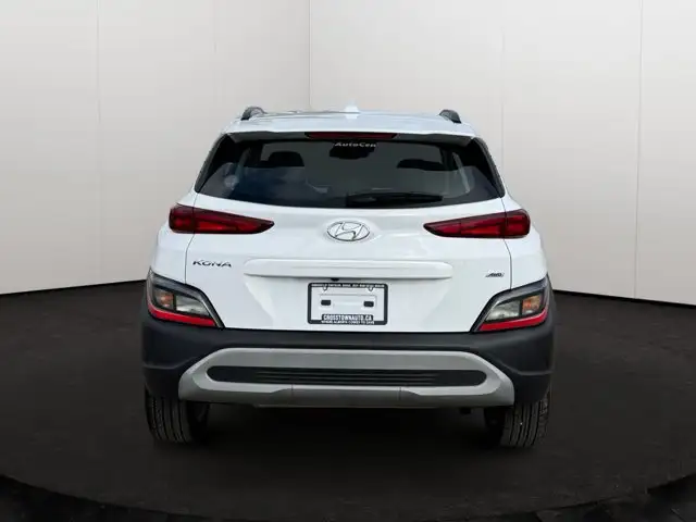 2022 Hyundai Kona Preferred | AWD | Heated Seats | Lane Keeping in Cars & Trucks in Edmonton - Image 6