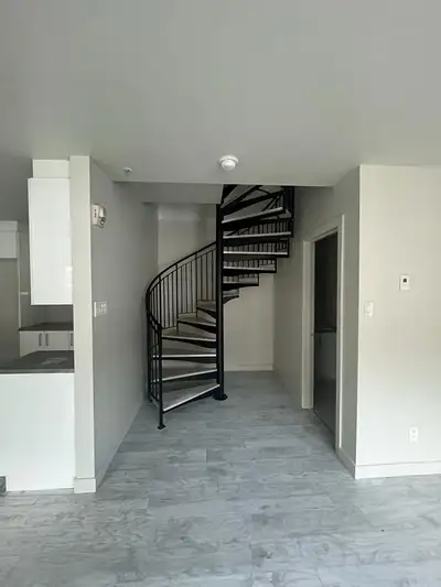 Grand 5,5 à louer, parfait pour une famille !