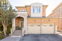 11 CAIRNBURG DR Brampton, Ontario