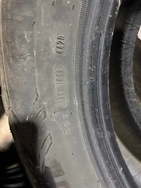 *USED* GOODYEAR EAGLE ENFORCER WINTER 265/60R17 in Tires & Rims in Grand Bend - Image 3