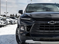 Power Liftgate | 18 Gloss Black Wheels | Remote Start | Heated Seats | Tow Package | One Owner | Acc... (image 4)