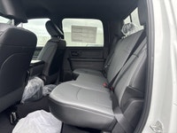 TRADESMAN LEVEL 2 EQUIPMENT GROUP -inc: Convenience Group Emergency Vehicle Alert System (EVAS) 12 T... (image 9)