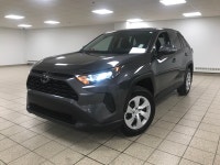 Enjoy confident, low-stress driving every day in this 2025 Toyota RAV4 LE AWD, a well-equipped compa... (image 1)