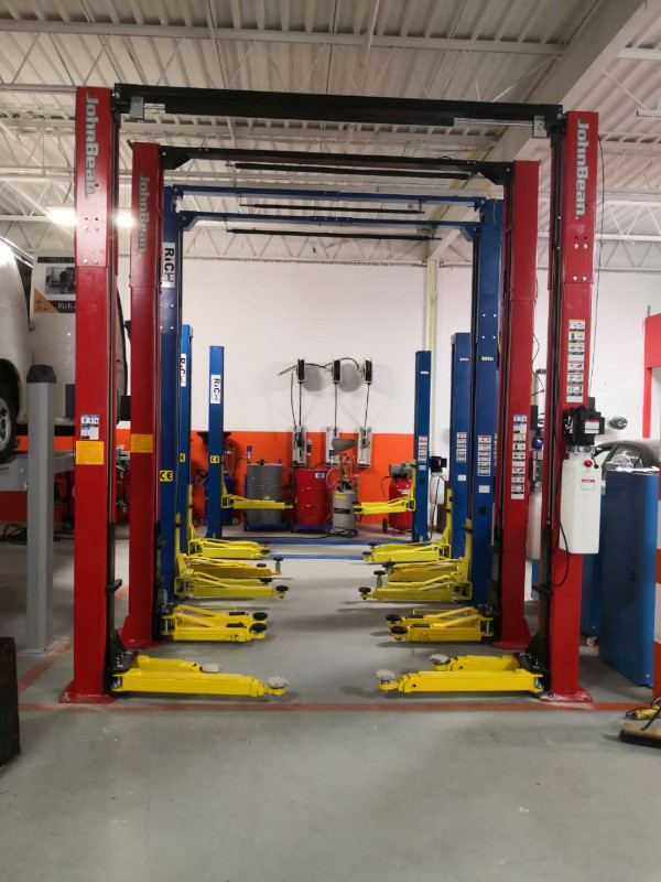 Car Lift\Car Hoist \Tire Changer \Wheel Balancer for sale in Other Parts & Accessories in City of Toronto