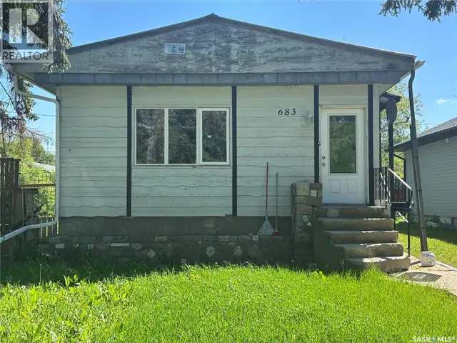 683 Athol STREET Regina, Saskatchewan in Houses for Sale in Regina - Image 6