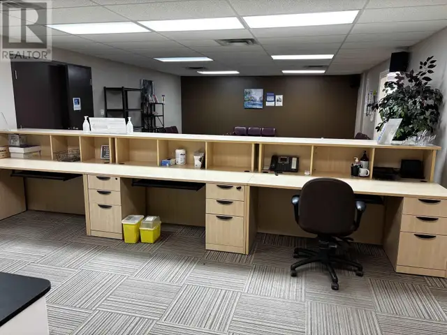 200 10504 100 AVENUE Fort St. John, British Columbia in Commercial & Office Space for Rent in Fort St. John - Image 6