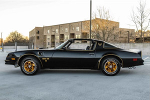 1976 Pontiac Trans Am Y82