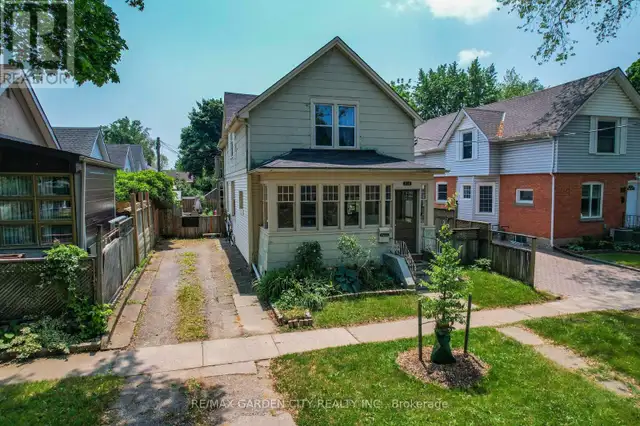 218 RUSSELL AVENUE S St. Catharines (Downtown), Ontario62864755941377120