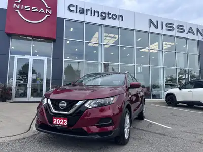 A Lease Return with 1 owner and a clean Carfax! SV AWD with a stunning Scarlet Ember Red exterior! C...