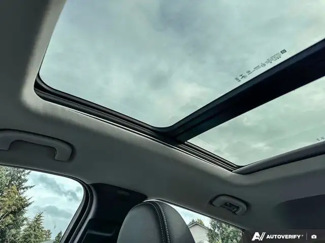 2022 Chevrolet Bolt EUV Premier | One Owner | Apple CarPlay in Cars & Trucks in Tricities/Pitt/Maple - Image 24