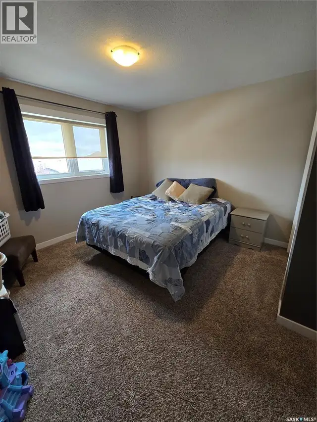 721 Barber CRESCENT Weyburn, Saskatchewan in Houses for Sale in Regina - Image 22