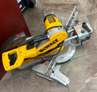 Dewalt dw718 Corded Miter Saw, View more