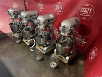 LIKE NEW Hobart 20 qrt guarded dough mixer for only $2995 ! Mississauga / Peel Region Toronto (GTA) Preview