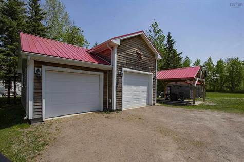 340 Foundry Street in Houses for Sale in Truro - Image 3