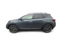 Le Murano S est équipé d’un moteur V6 de 3,5 L développant environ 260 chevaux et 240 lb-pi de coupl... (image 6)