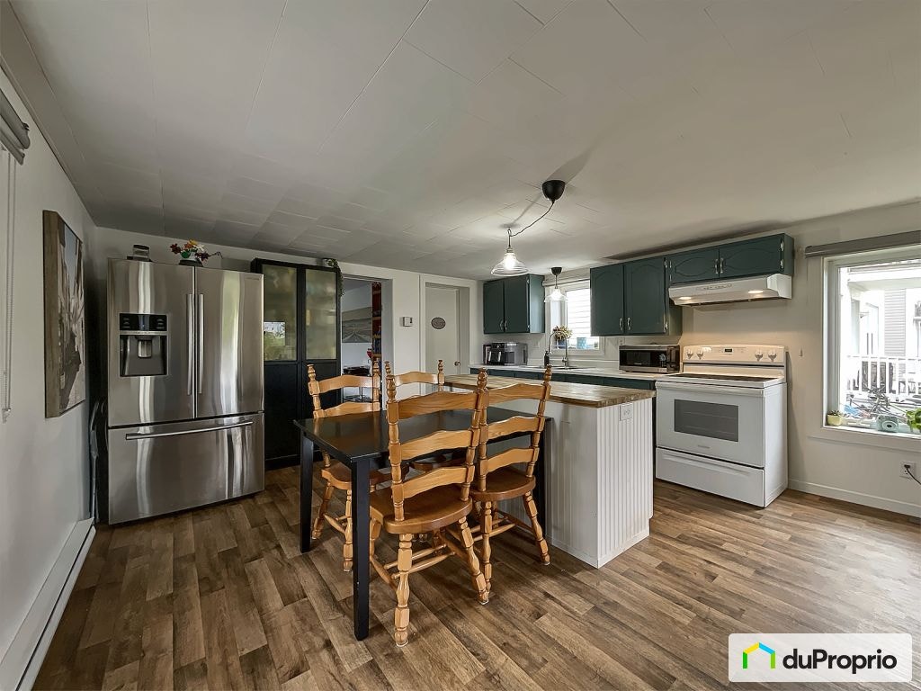 $190,000 - 1 1/2 Storey for sale in Disraeli — photo 3