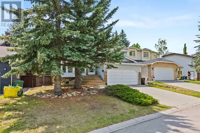 131 Stratton Crescent SW Calgary, Alberta62864392016769121