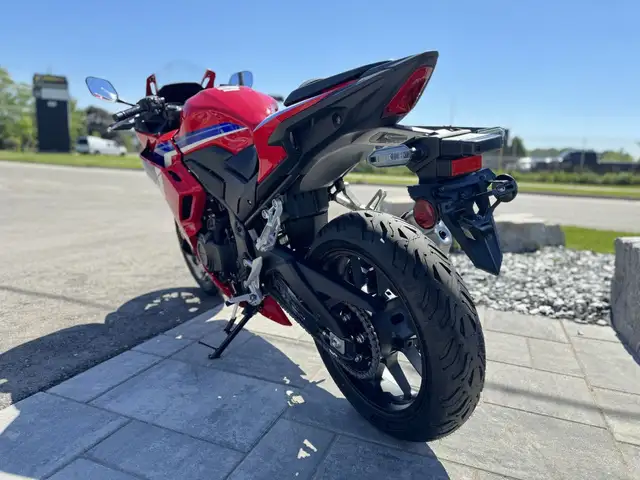 2025 Honda CBR500R ABS in Sport Bikes in Kitchener / Waterloo - Image 6