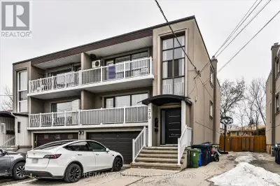 Beautifully Renovated 3-Bedroom Apartment in Prime North York Location. Welcome to this bright and s...