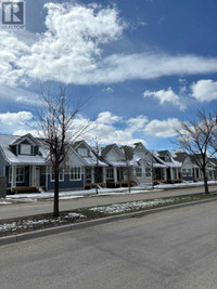 13 Drake Landing Square Okotoks, Alberta