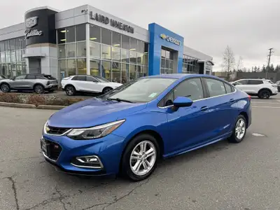 Only 51,912 KM. This 2017 Chevrolet Cruze is the kind of find smart Island commuters wait for. Compa...