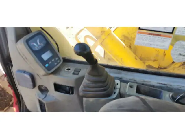 2008 Kobelco SK235SRLC-1E Excavator in Heavy Equipment in Barrie - Image 33