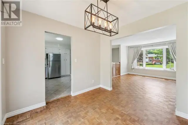 244 WESTWOOD Drive Kitchener, Ontario in Houses for Sale in Kitchener / Waterloo - Image 17