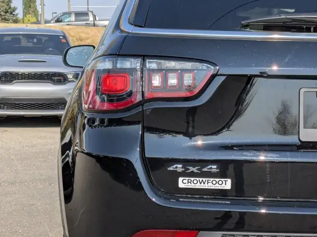2026 Jeep Compass North * - Panoramic Sunroof - Alpine Audio in Cars & Trucks in Calgary - Image 12