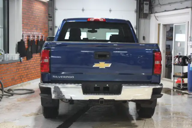 2015 Chevrolet Silverado 1500 LT in Cars & Trucks in City of Montréal - Image 6