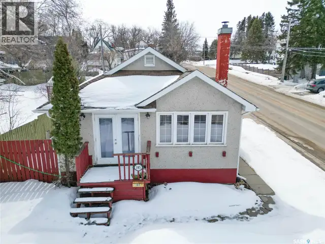 385 19th STREET W Prince Albert, Saskatchewan in Houses for Sale in Prince Albert - Image 2