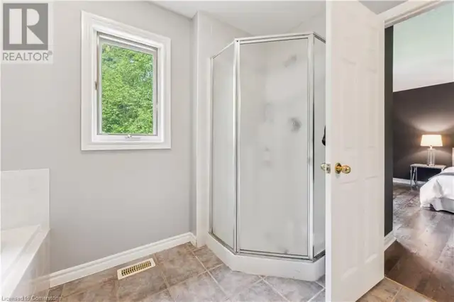 35 DAYMAN Court Kitchener, Ontario in Houses for Sale in Kitchener / Waterloo - Image 29