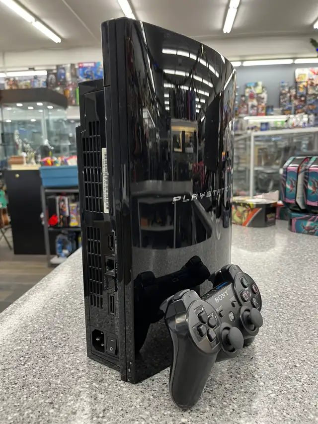Sony PlayStation 3 80GB Console (Backwards Compatible) in Sony Playstation 3 in City of Toronto - Image 3