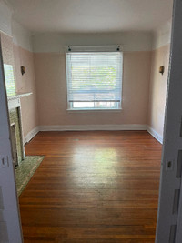 Small 1 Bedroom Apartment For Rent June 1st