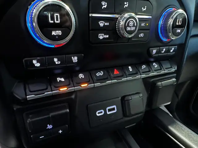 2019 GMC Sierra 1500 AT4 PKG 5.3lV8 LEATHER | HEATED SEATS | 6.5 in Cars & Trucks in City of Toronto - Image 34