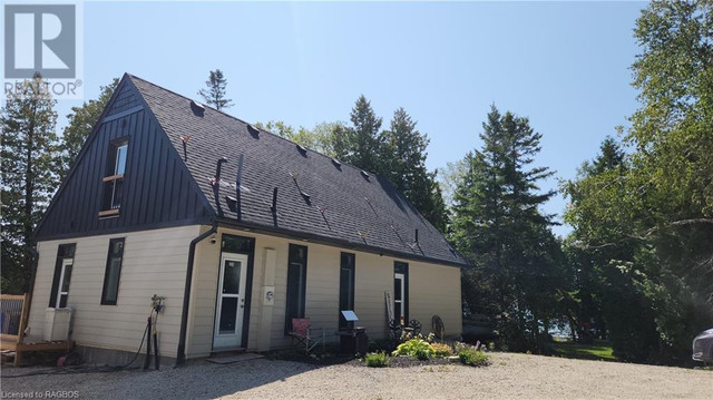 75 PARKER ISLAND Road Northern Bruce Peninsula, Ontario in Houses for Sale in Owen Sound
