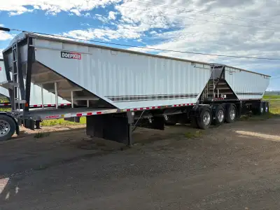 Specs: -Grey Metallic Frame -White Walls -Michelin XTE 24.5 -LED Load Lights Drivers Side & Curb Sid...
