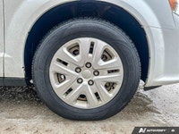 Cloth Seats | 7 Seater | Cruise Control | One Owner | Inspected | Financing | Available | Look at th... (image 9)