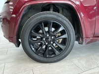 The 2021 Jeep Grand Cherokee Altitude V6 is a stylish and capable midsize SUV that combines legendar... (image 7)