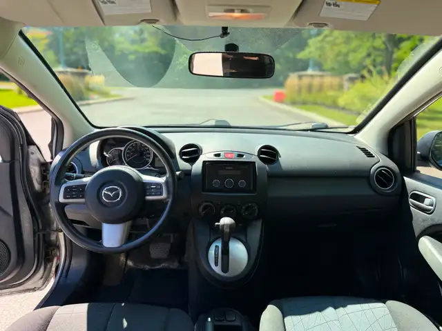 Mazda Mazda 2579217435563151367