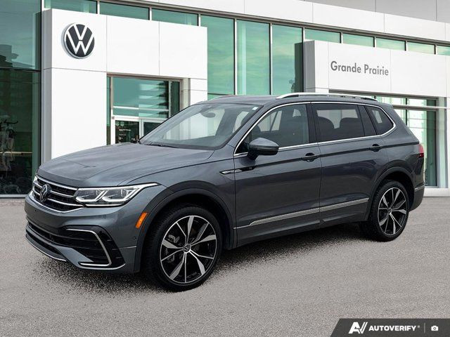 2024 Volkswagen Tiguan Highline R-Line | Apple CarPlay in Cars & Trucks in Grande Prairie
