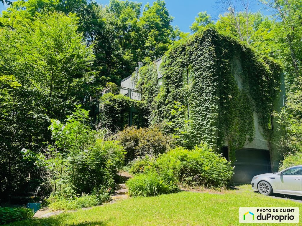 $1,429,000 - 2 Storey for sale in Bromont — photo 1
