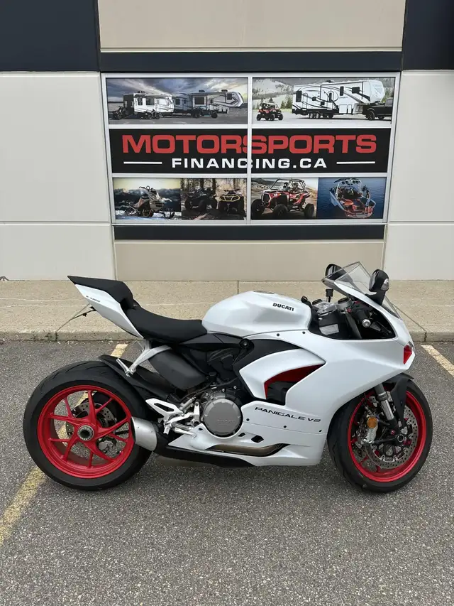2023 DUCATI PANIGALE V2 900 (FINANCING AVAILABLE) in Sport Bikes in Strathcona County - Image 7