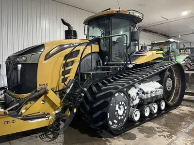 Agco 16.8 Lit 600 HP, 16SP PS, Camoplast 3500 Series 36in. Wide, 2400 Lbs Undercarriage Suitcase Wei...