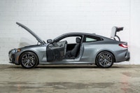 *English below* *Français:* Ce superbe BMW 430i xDrive Coupé 2025, affichant un bas kilométrage de 3... (image 7)