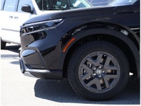 2025 HONDA CR-V TRAILSPORT - BACKUP CAMERA - HEATED FRONT SEATS - PUSH BUTTON START - SUNROOF - MOUN... (image 5)