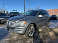 PLEASE NOTE: Any finance deals will have a $1,000 finance fee added to the sales price. 2011 Mercede... (image 2)