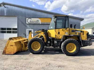 Loader 4x4 Automatique Cabine Godet attache rapide Style ISO/Volvo Sortie Auxiliaire Aucune Rouille...