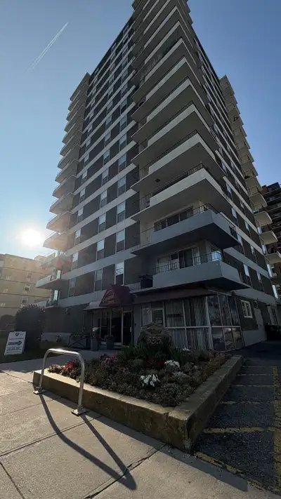 Set in the Beltline's emerging Connaught district, Central Towers offers one bedroom and two bedroom...