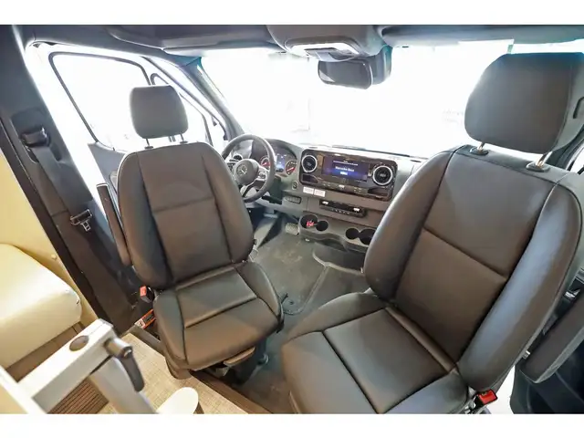 2023 Entegra Coach Qwest 24N B+ Mercedes turbo diesel 2023 NEUF in RVs & Motorhomes in Laval / North Shore - Image 23